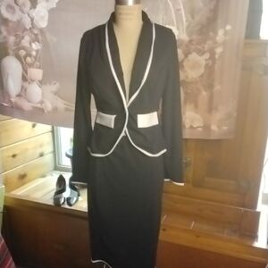 SHEIN Black Pantsuit with White Accents